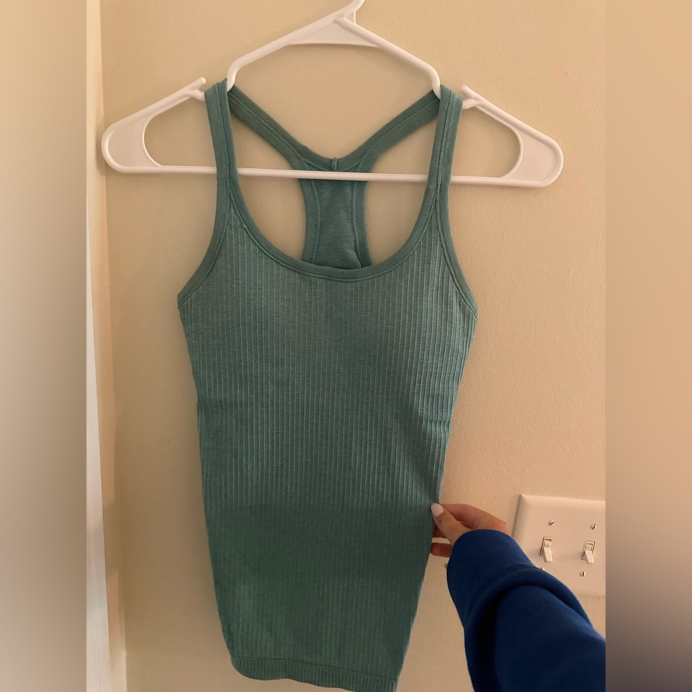 Lululemon Ebb to Street Tank